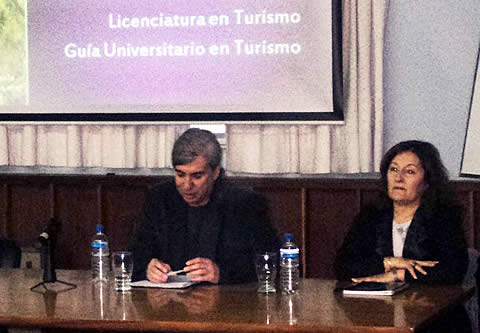 FOTO: reunión por Carreras de Turismo en la UNLPam