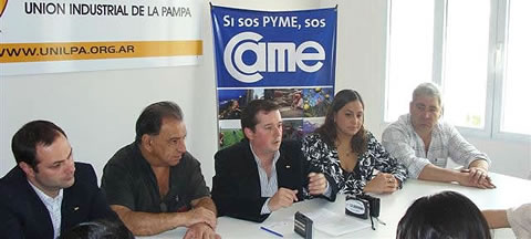 FOTO: Reunión de la FEDAJE en la sede de UNILPA