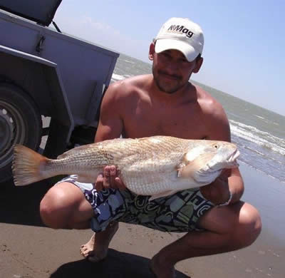 Pesca en Bahía San Blas