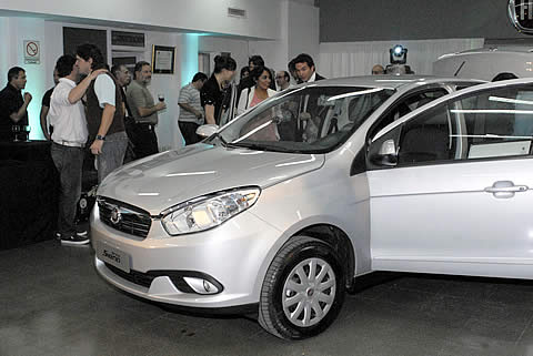 Genova SA, presentó en La Pampa el nuevo Fiat Grand Siena