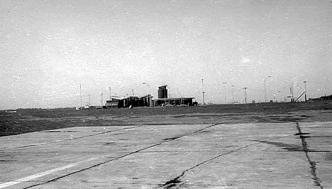 relocalizar el Aeropuerto de Santa Rosa