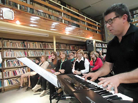 Presentación de “Molinos de Viento” y “Artesano de la Vida”