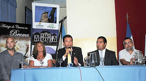 FOTO: Lanzamiento de la Temporada de Brama 2011